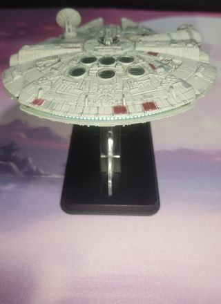 Maqueta Halcón Milenario Star Wars Metal