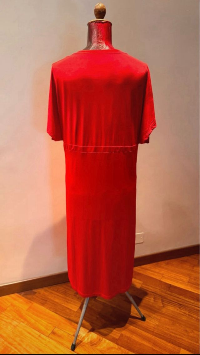 Abito rosso elegante Made in Italy