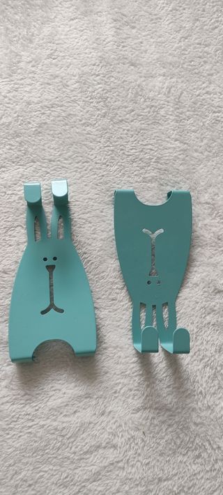 Ganchos decorativos de pared con forma de conejo