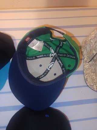 Pack 5 Gorras OBEY Roja y Blanca