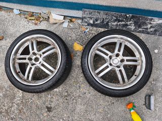 Llantas 18 5x112 precio negociable 
