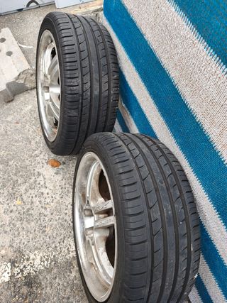 Llantas 18 5x112 precio negociable 
