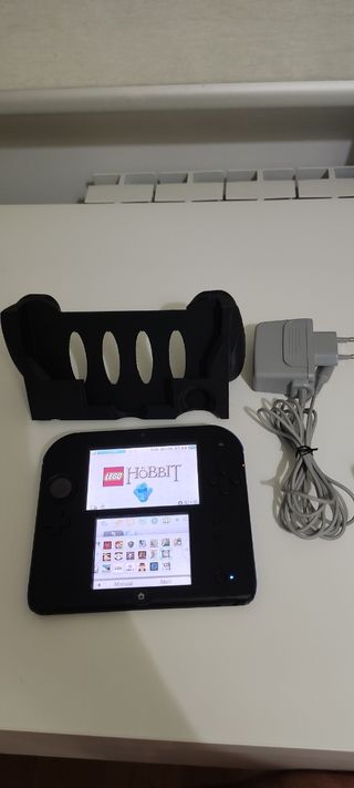 Nintendo 2DS Negra y azul con todos lo Juegos...
