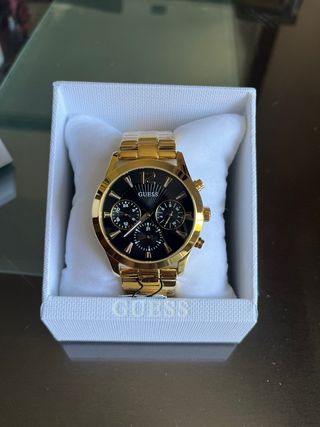 Reloj Guess Dorado y Negro