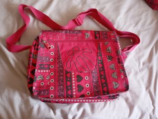 Bolso Totto Rosa con Estuche de Regalo