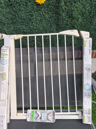 Barreras de seguridad Munchkin Lindam