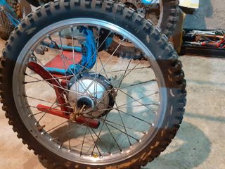 Rueda Bultaco Frontera completa con reenvió