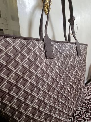 Bolso de mujer con estampado geométrico