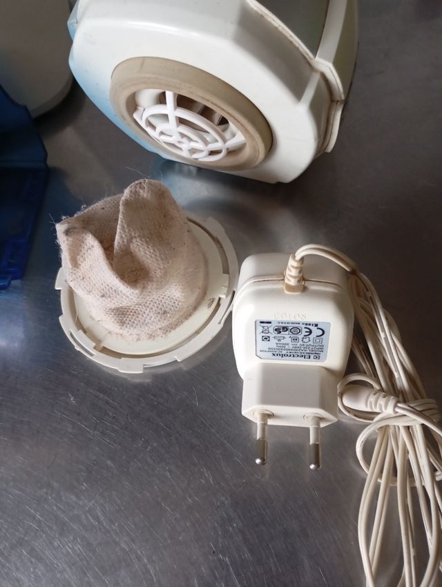 Aspirador de mano recargable Electrolux