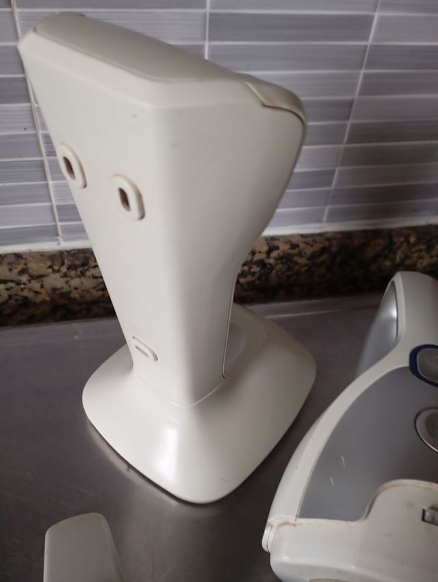 Aspirador de mano recargable Electrolux