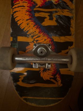 Skate tablacreature ejesindependent ruedasspitfire