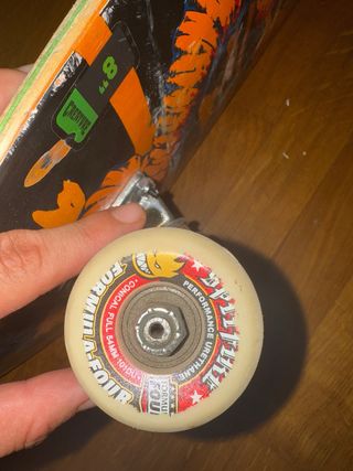 Skate tablacreature ejesindependent ruedasspitfire