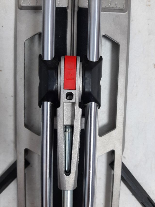 Cortadora de cerámica Bellota 50 cm