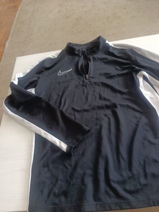 Sudadera Nike Dri-FIT niño Talla L