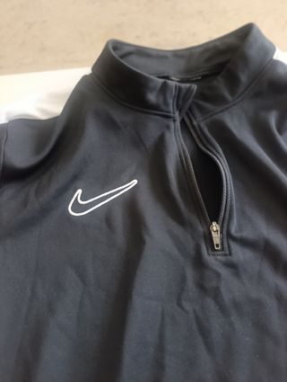 Sudadera Nike Dri-FIT niño Talla L