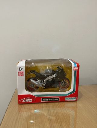 Moto Aprilia RSV4 Réplica