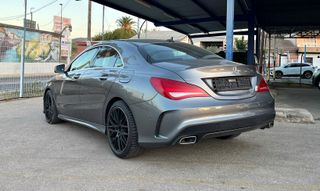 Mercedes-Benz Clase CLA 220D AMG LINE