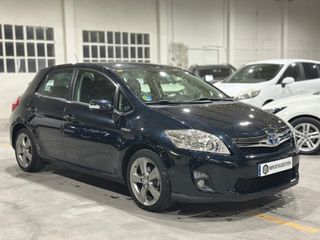 Toyota Auris Híbrido Automático