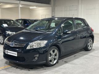Toyota Auris Híbrido Automático