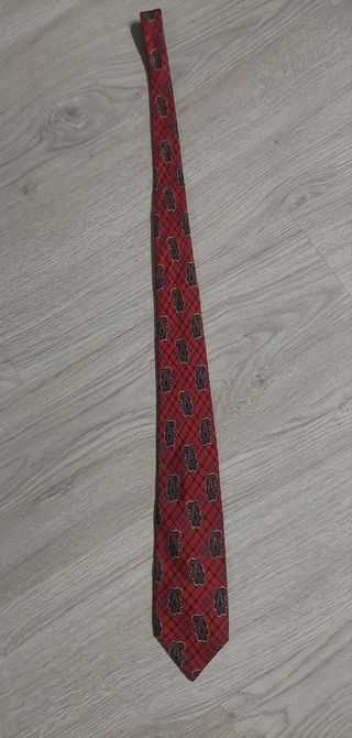 Corbata Fendi 100% seda 