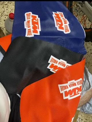 Funda asiento KTM negra
