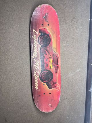 Monopatín Cars Lightning McQueen