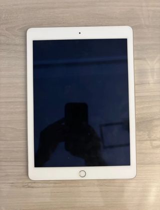 iPad Air 2 Gold + Teclado Logitech