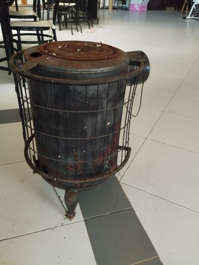 Estufa de leña con horno Estufas redonda