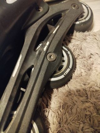 Patines en línea negros Topicnoise 