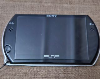 Consola Sony PSP Go Negra