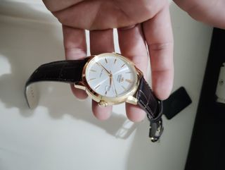Reloj Orient Dorado y Blanco Automático