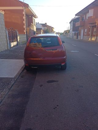 Ford Focus 2000