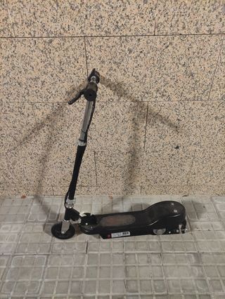 Patinete eléctrico infantil