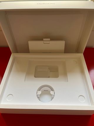 MACBOOK PRO 14” 
GARANTIA