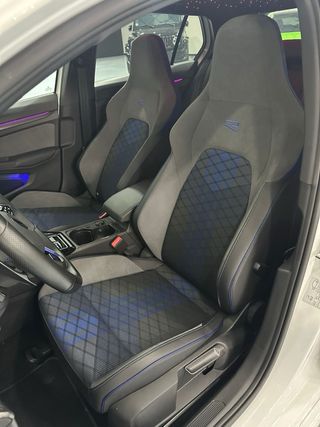 Volkswagen Golf 2023