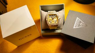 Reloj GUESS Phoenix nuevo correa de caucho