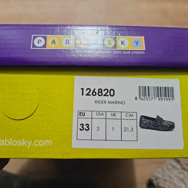 Lote ropa + abrigos + calzados niño 7-9 años