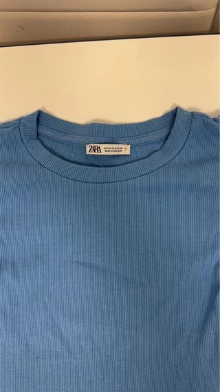 Top Zara Azul Claro M Volantes