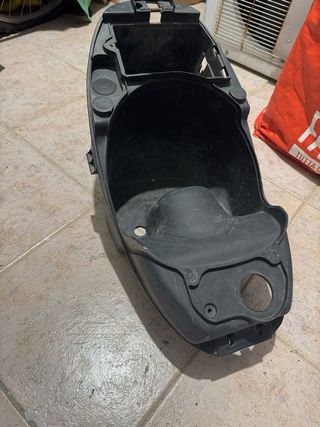 Scocca sotto sella Liberty 125 RST 2004/2007