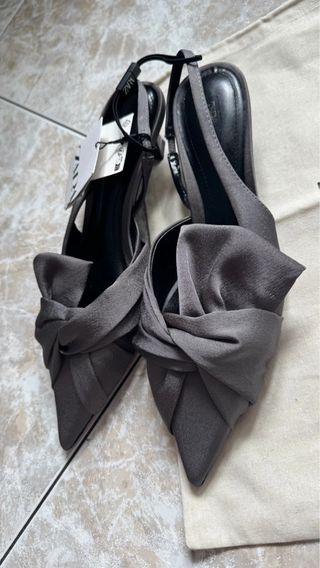 Zapato Tacón Kitten Gris Talla 37 Zara