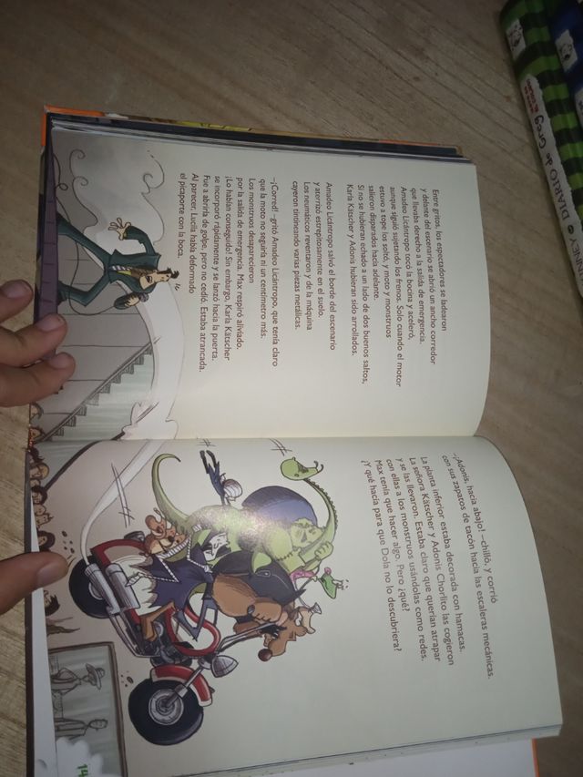 Terror en clase (Spanish Edition)