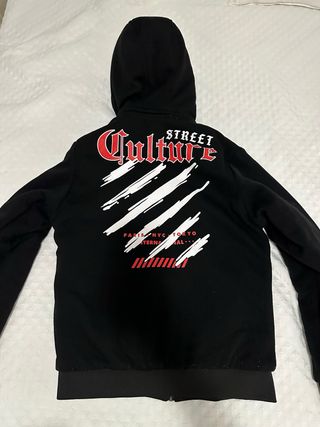 Chaqueta acolchada reversible blanca y negra