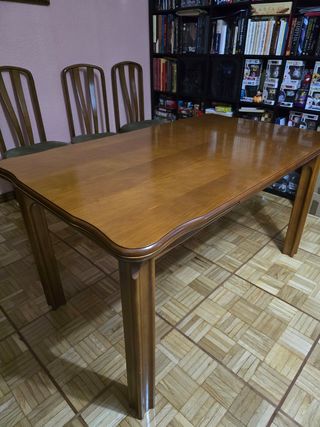 Mesa comedor madera. Extensible
