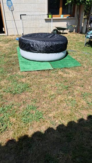 Jacuzzi gonfiabile nera