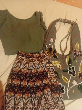 Lote Ropa m-Mujer: Top y Falda y regalo bolso.