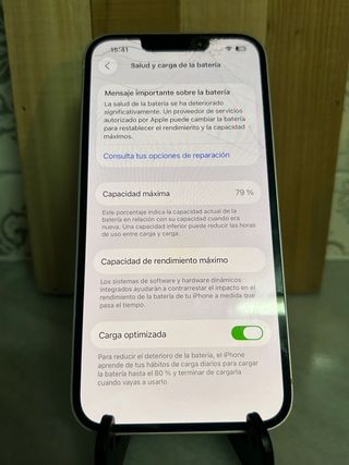 iPhone 13 Apple