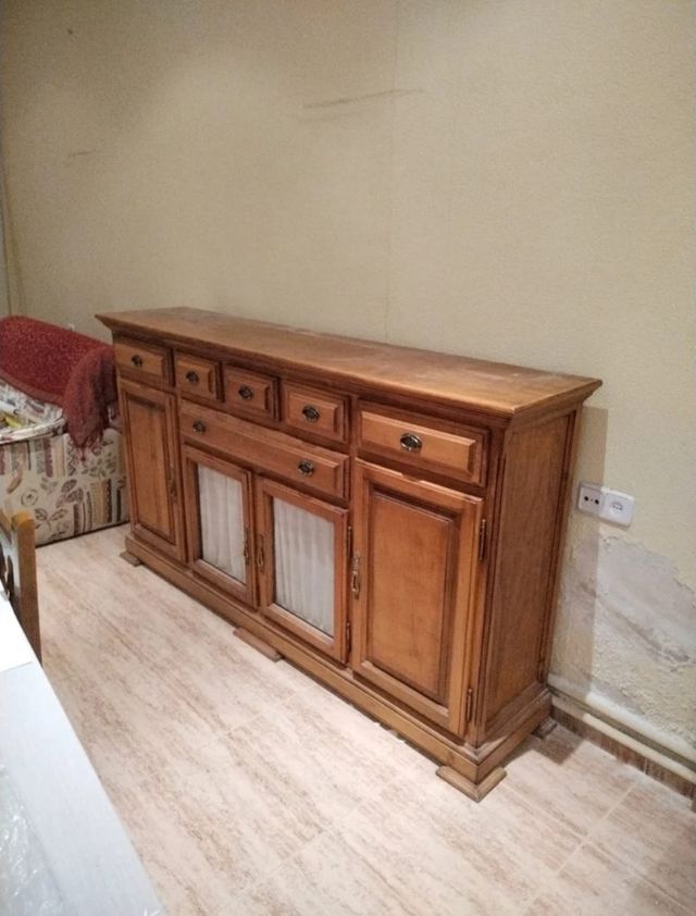 Aparador rústico de madera