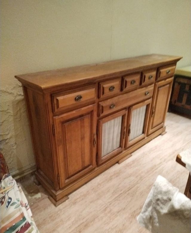 Aparador rústico de madera