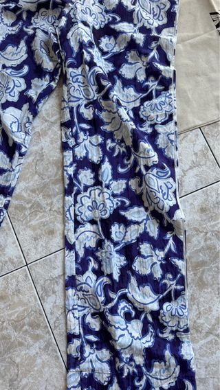 Pantalón Zara Estampado Azul y Blanco Talla M