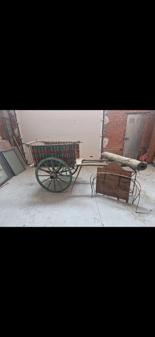 Carro antiguo de mulas o burro Muy bien conservado